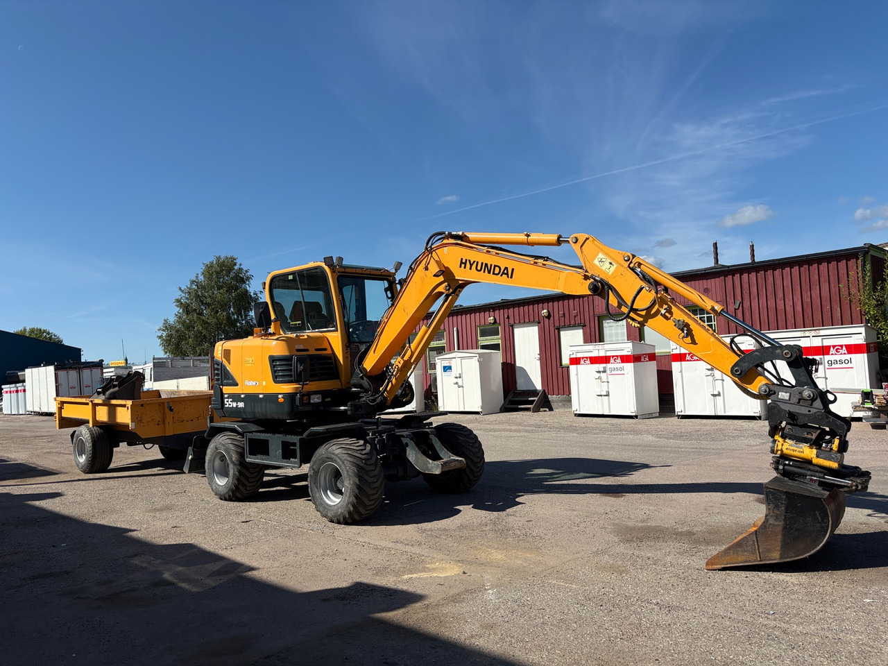 Hyundai Robex 55W-9A - Excavadora: foto 1 Hyundai Robex 55W-9A - Excavadora: foto 1