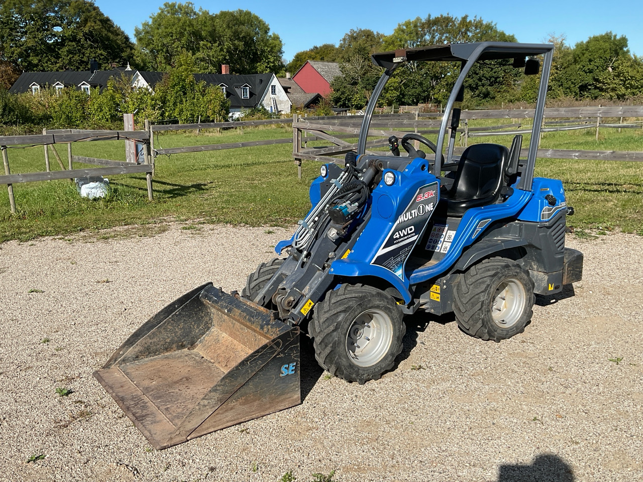 Multione 5.3K - Cargadora de ruedas: foto 1 Multione 5.3K - Cargadora de ruedas: foto 1