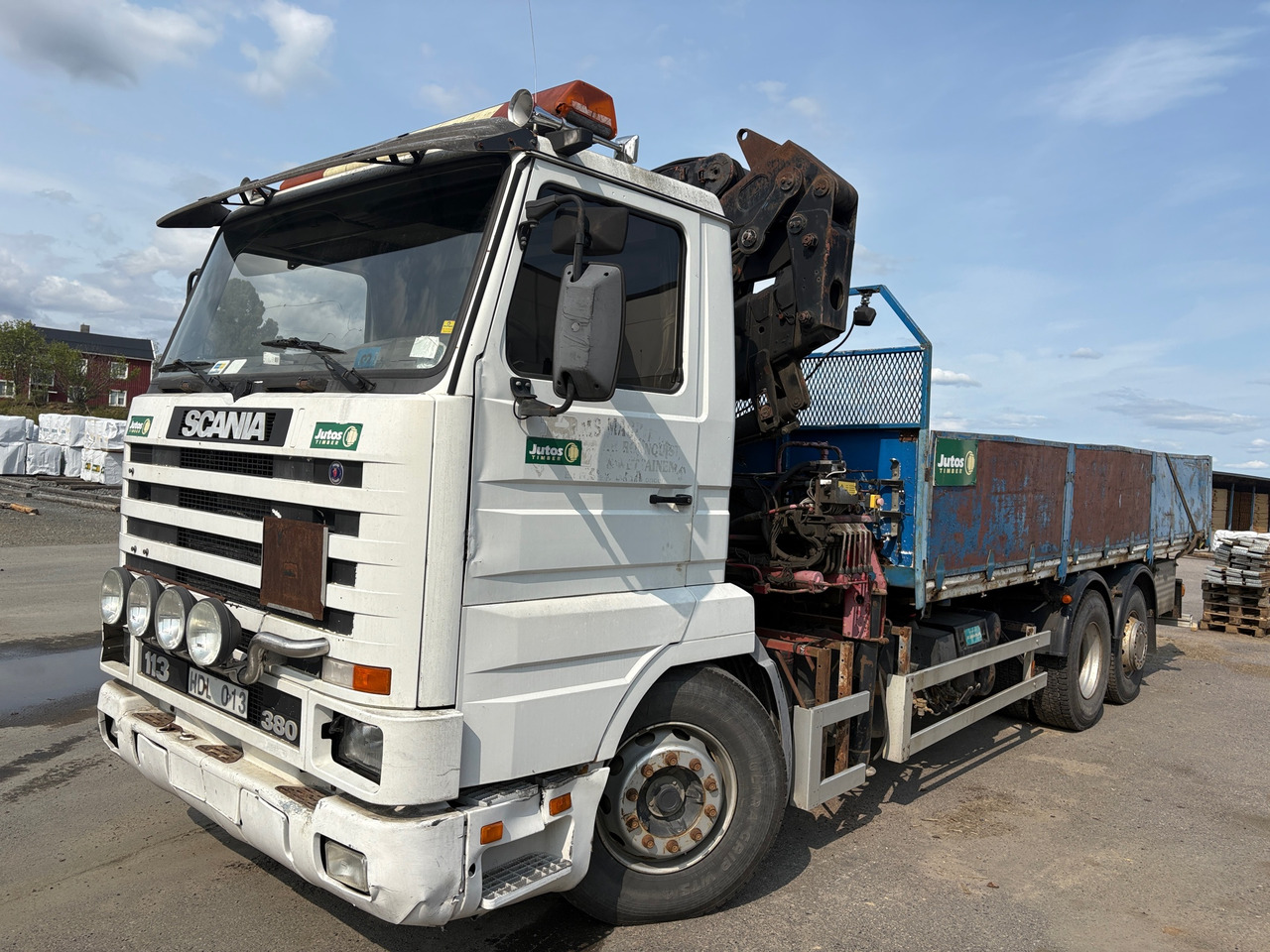 Scania 113 - Camión grúa: foto 1 Scania 113 - Camión grúa: foto 1