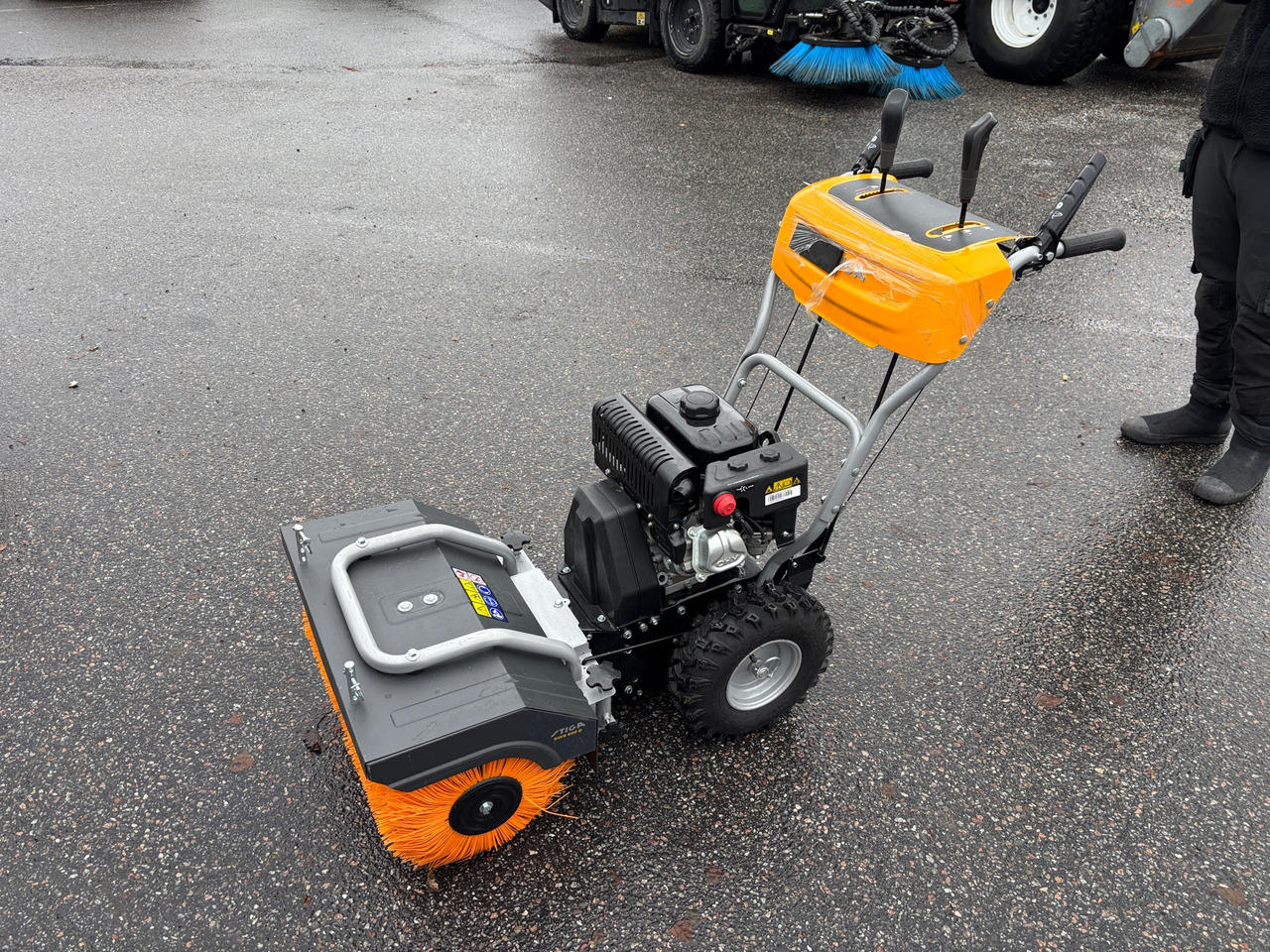 Stiga SWS 600 G - Barredora cucharón: foto 1 Stiga SWS 600 G - Barredora cucharón: foto 1