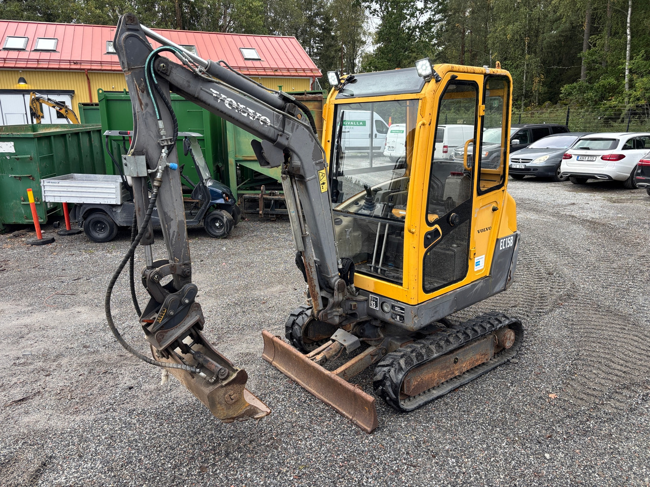 Volvo EC15B - Excavadora: foto 1 Volvo EC15B - Excavadora: foto 1