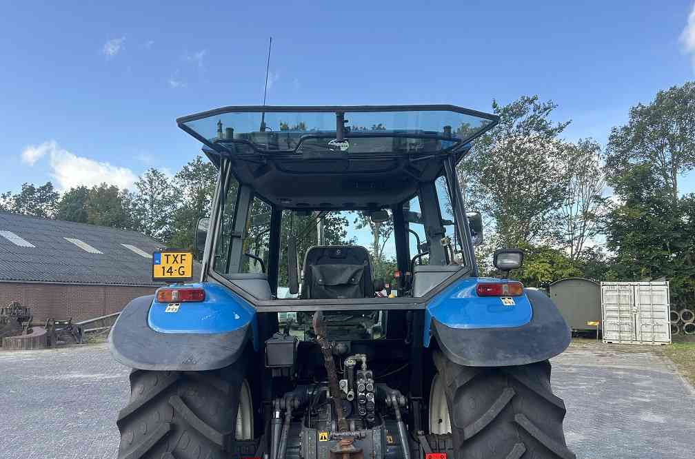 New Holland ts 90 sle - Tractor: foto 4 New Holland ts 90 sle - Tractor: foto 4
