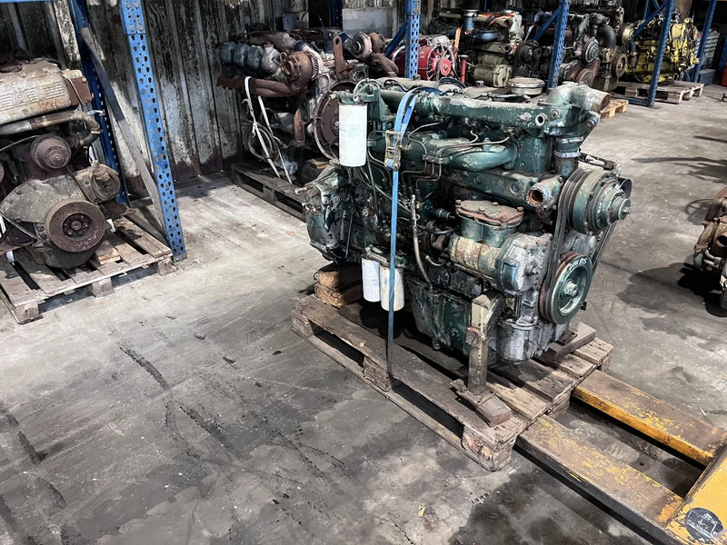 DAF DHU 825 meerdere op voorraad - Motor para Camión: foto 1 DAF DHU 825 meerdere op voorraad - Motor para Camión: foto 1