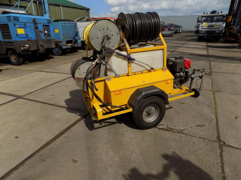 Rioned HD50 Rioned HD50 diesel - Limpieza de alcantarillado: foto 3 Rioned HD50 Rioned HD50 diesel - Limpieza de alcantarillado: foto 3