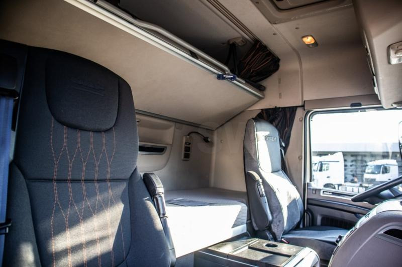 Cabeza tractora DAF XF 450-6X2: foto 8