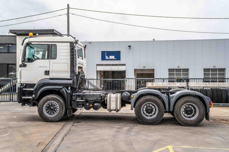 MAN TGS 33.500 BLS+BIG AXLES+KIPHYDR. - Cabeza tractora: foto 2 MAN TGS 33.500 BLS+BIG AXLES+KIPHYDR. - Cabeza tractora: foto 2