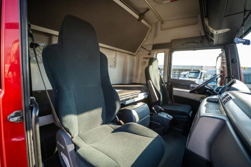 Cabeza tractora MAN TGX 18.440 XLX BLS - E6: foto 10