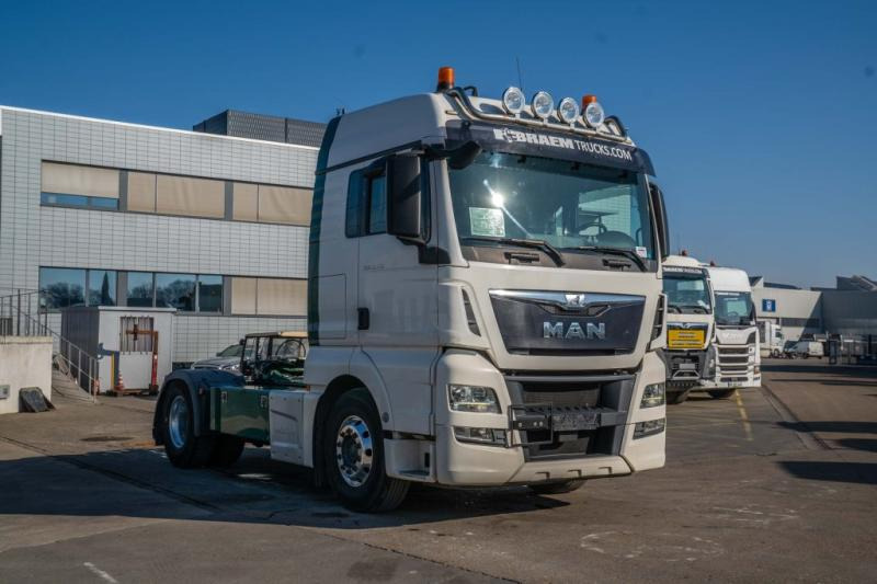 MAN TGX 18.460 XLX BLS -INTARDER-ADR - Cabeza tractora: foto 2 MAN TGX 18.460 XLX BLS -INTARDER-ADR - Cabeza tractora: foto 2