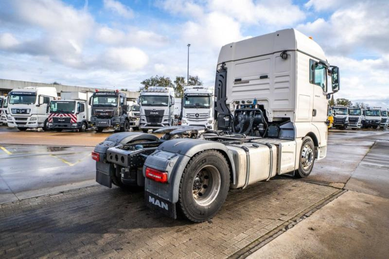 MAN TGX 18.470 XLX BLS+HYDR. - Cabeza tractora: foto 4 MAN TGX 18.470 XLX BLS+HYDR. - Cabeza tractora: foto 4