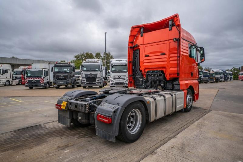 MAN TGX 18.470 XLX BLS+KIPHYDR. - Cabeza tractora: foto 4 MAN TGX 18.470 XLX BLS+KIPHYDR. - Cabeza tractora: foto 4