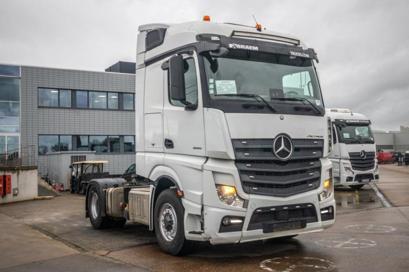 Mercedes ACTROS 1845 HAD+KIPHYDR. - Cabeza tractora: foto 2 Mercedes ACTROS 1845 HAD+KIPHYDR. - Cabeza tractora: foto 2