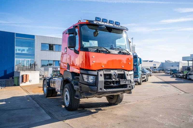 Renault K480-4X4 - Cabeza tractora: foto 2 Renault K480-4X4 - Cabeza tractora: foto 2