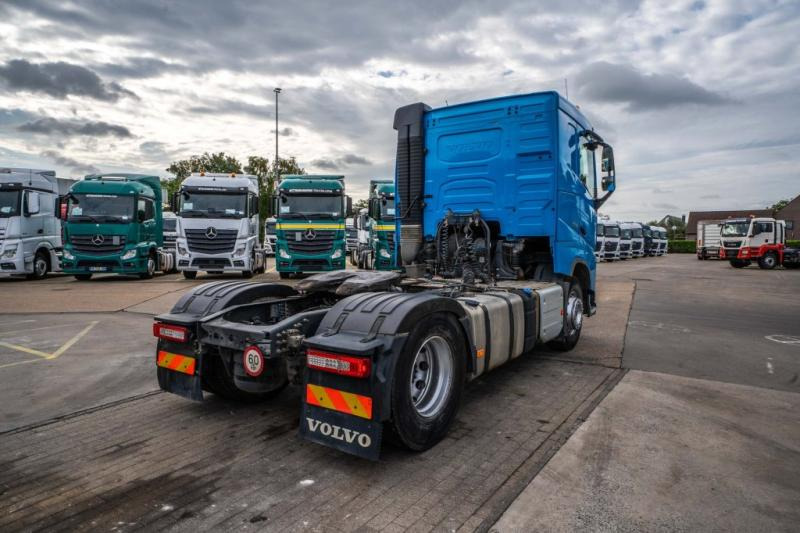 Volvo FH 420 +KIPHYDR - 266 555 KM - Cabeza tractora: foto 4 Volvo FH 420 +KIPHYDR - 266 555 KM - Cabeza tractora: foto 4