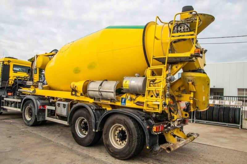 DE BUF BETON MIXER/MALAXEUR/MISCHER 10 M3 /GESTUURD/GELENKT/STEERING/DIR. - Semirremolque hormigonera: foto 3 DE BUF BETON MIXER/MALAXEUR/MISCHER 10 M3 /GESTUURD/GELENKT/STEERING/DIR. - Semirremolque hormigonera: foto 3