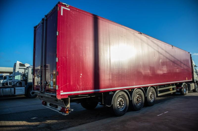 KRAKER WALKING FLOOR CF 200-92 m3 - Semirremolque piso movil: foto 3 KRAKER WALKING FLOOR CF 200-92 m3 - Semirremolque piso movil: foto 3