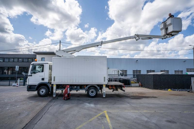 Leasing de MAN TGL 12.180 BB - COMET 151 TAL MAN TGL 12.180 BB - COMET 151 TAL: foto 6