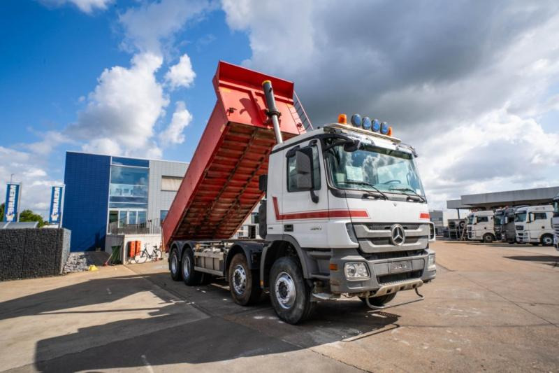 Mercedes ACTROS 3241 K -MP3-E5 - Camión volquete: foto 2 Mercedes ACTROS 3241 K -MP3-E5 - Camión volquete: foto 2