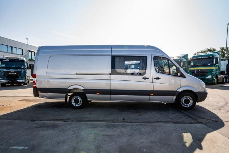 Mercedes Sprinter 319 CDI/3.5+6 p. - Furgón: foto 3 Mercedes Sprinter 319 CDI/3.5+6 p. - Furgón: foto 3