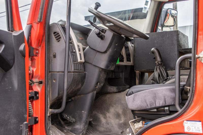 Camión volquete Volvo FE 300 - 172 890 KM: foto 8 Camión volquete Volvo FE 300 - 172 890 KM: foto 8