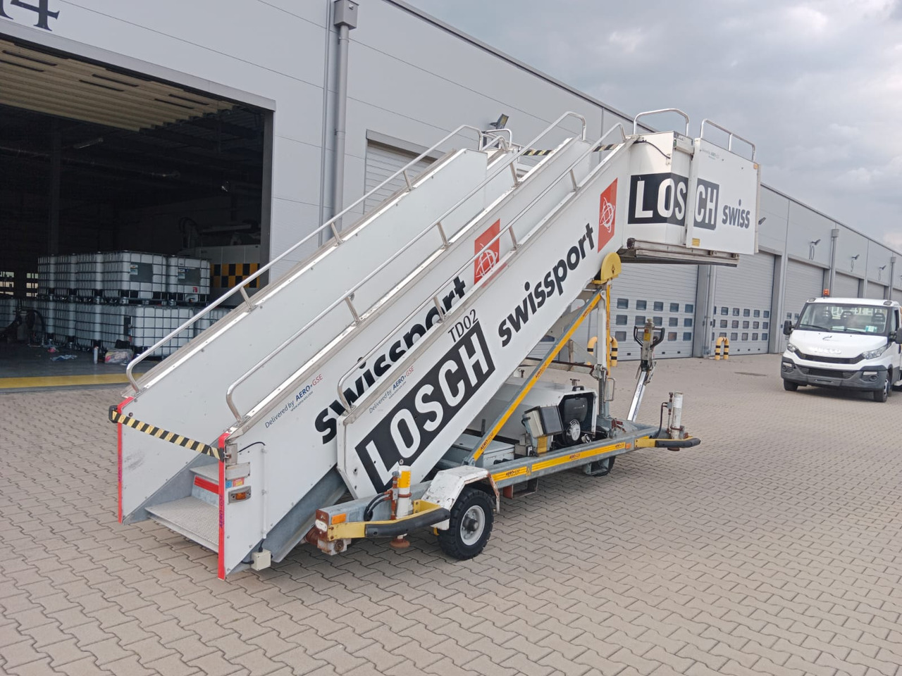 Denge TS3800 - Escalera de pasajeros: foto 1 Denge TS3800 - Escalera de pasajeros: foto 1