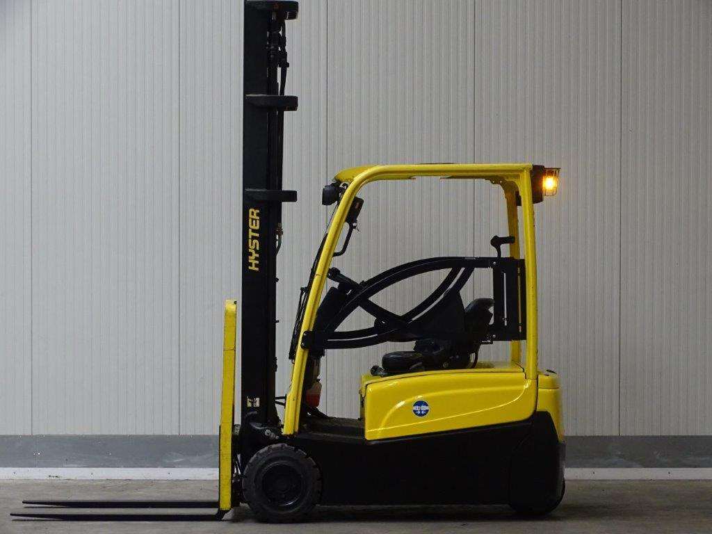Hyster J2.0XNT - Carretilla elevadora eléctrica: foto 3 Hyster J2.0XNT - Carretilla elevadora eléctrica: foto 3