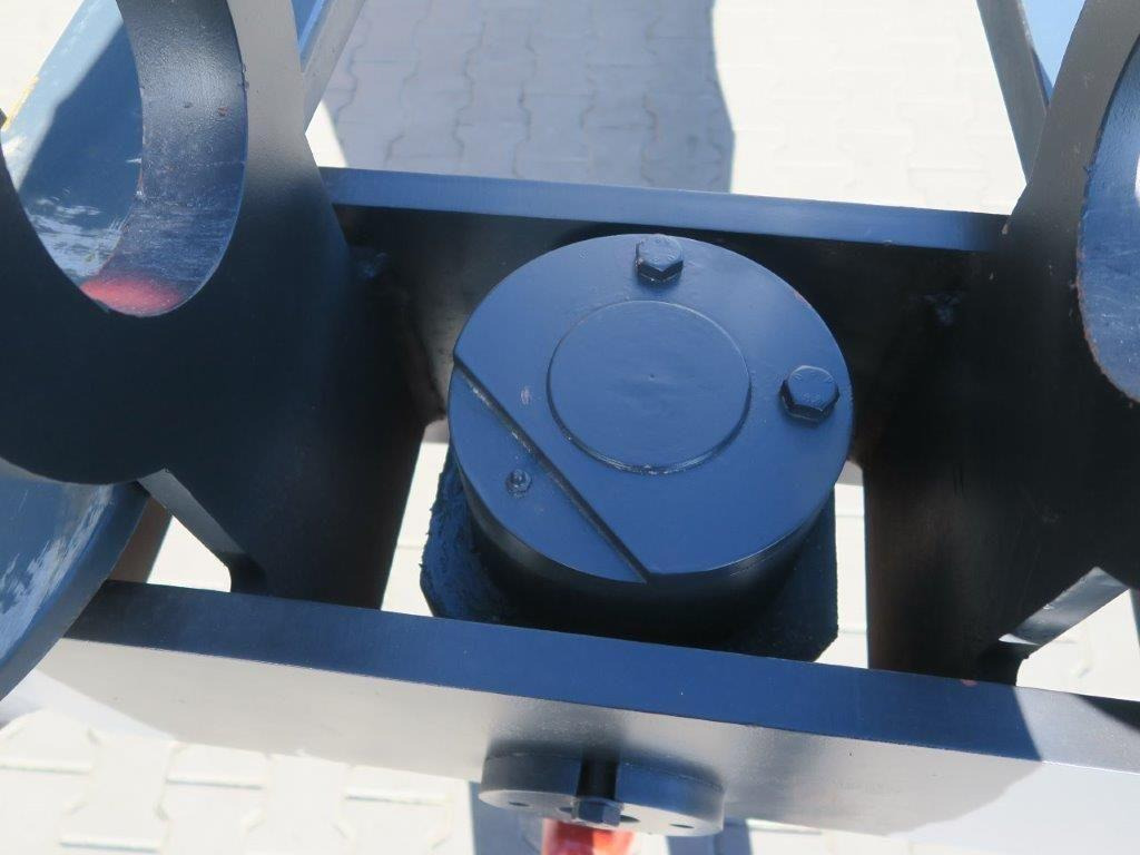 Kalmar DRG540-700 Reachstacker - Implemento para Reach stacker: foto 3 Kalmar DRG540-700 Reachstacker - Implemento para Reach stacker: foto 3