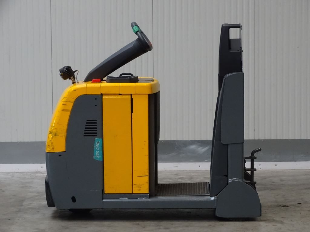 Jungheinrich EZS C40 - Remolcadora: foto 1 Jungheinrich EZS C40 - Remolcadora: foto 1