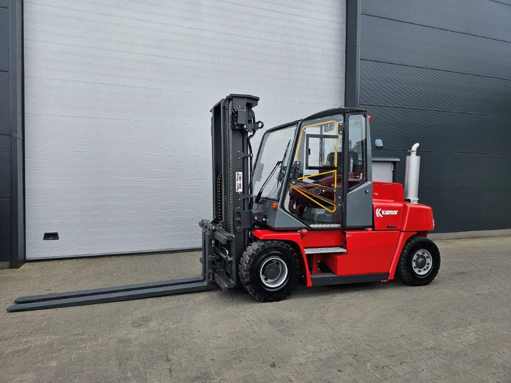 Kalmar DCE60-6 - TRIPLEX - Carretilla elevadora diésel: foto 1 Kalmar DCE60-6 - TRIPLEX - Carretilla elevadora diésel: foto 1
