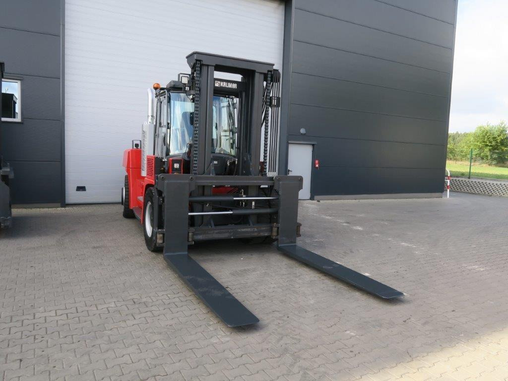 Kalmar DCG150-6 - Drehsitz - Carretilla elevadora diésel: foto 4 Kalmar DCG150-6 - Drehsitz - Carretilla elevadora diésel: foto 4