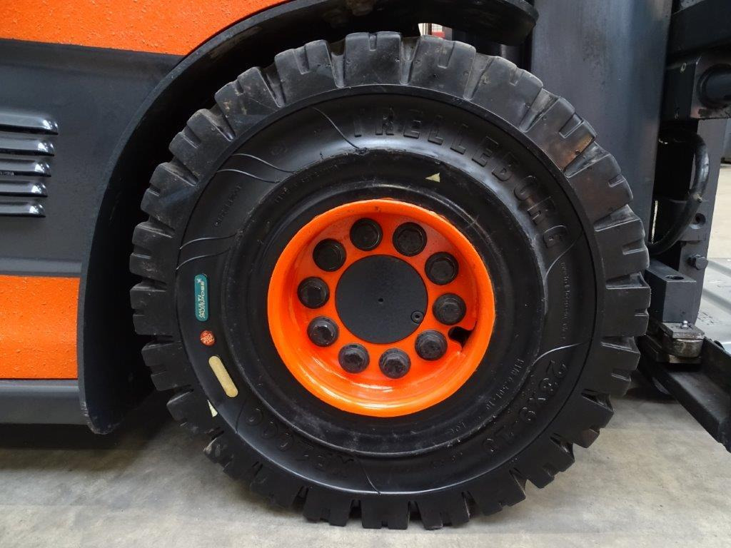 Linde E30-01 - TRIPLEX - Carretilla elevadora eléctrica: foto 3 Linde E30-01 - TRIPLEX - Carretilla elevadora eléctrica: foto 3