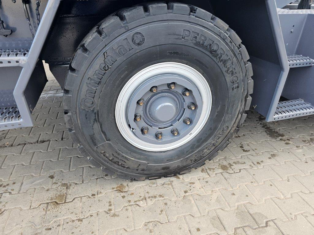 Paus PT36H - Strassenzulassung - Tractor industrial: foto 5 Paus PT36H - Strassenzulassung - Tractor industrial: foto 5