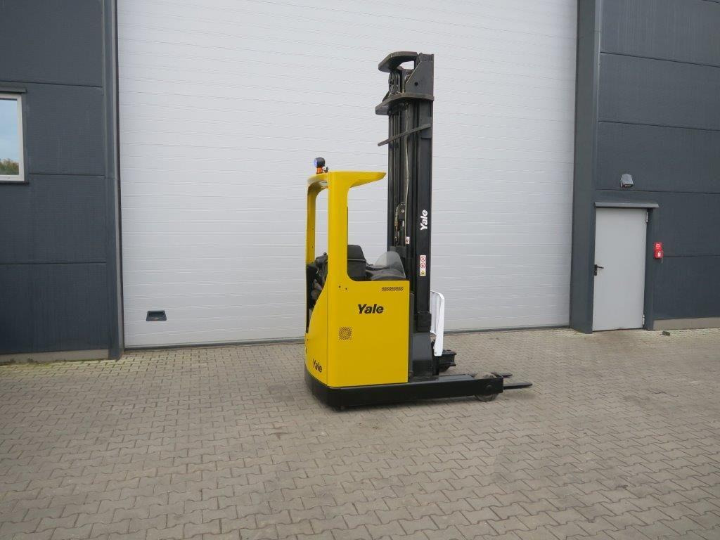 Yale MR14H - TRIPLEX - Retráctil: foto 3 Yale MR14H - TRIPLEX - Retráctil: foto 3