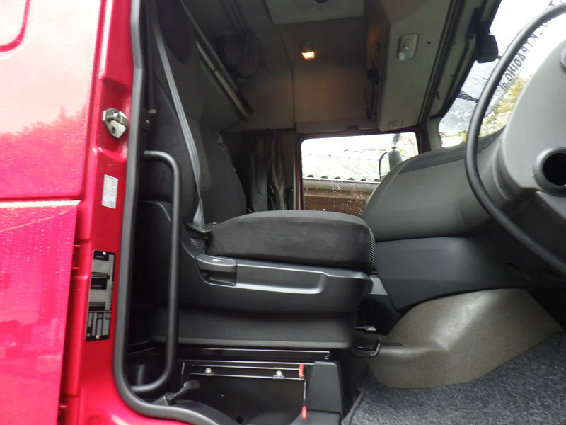 Cabeza tractora DAF XF 440 8 Tons vooras / Standairco / Standkachel: foto 6 Cabeza tractora DAF XF 440 8 Tons vooras / Standairco / Standkachel: foto 6