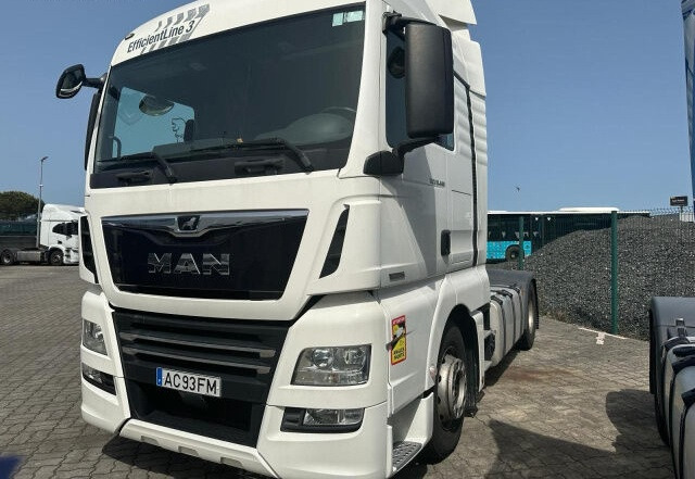 MAN TGX 18.460 4X2 BLS - Cabeza tractora: foto 3 MAN TGX 18.460 4X2 BLS - Cabeza tractora: foto 3