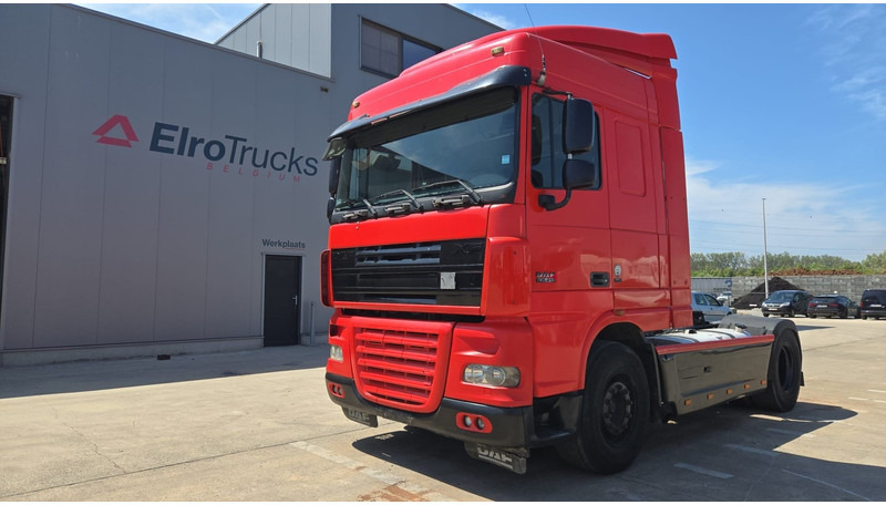 DAF XF 105.410 (BOITE MANUELLE / SUPER PROPRE !!! / TRES BONNE ETAT / AIRCO / MANUAL GEARBOX) - Cabeza tractora: foto 1 DAF XF 105.410 (BOITE MANUELLE / SUPER PROPRE !!! / TRES BONNE ETAT / AIRCO / MANUAL GEARBOX) - Cabeza tractora: foto 1