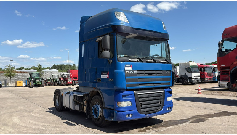 DAF XF 105.460 (BOITE MANUELLE / MANUAL GEARBOX) - Cabeza tractora: foto 4 DAF XF 105.460 (BOITE MANUELLE / MANUAL GEARBOX) - Cabeza tractora: foto 4
