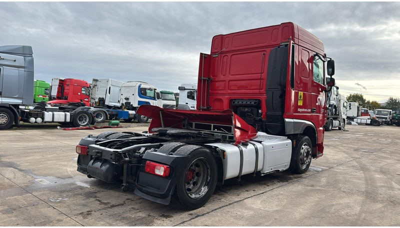 DAF XF 460 (BOITE MANUELLE / MANUAL GEARBOX) - Cabeza tractora: foto 4 DAF XF 460 (BOITE MANUELLE / MANUAL GEARBOX) - Cabeza tractora: foto 4