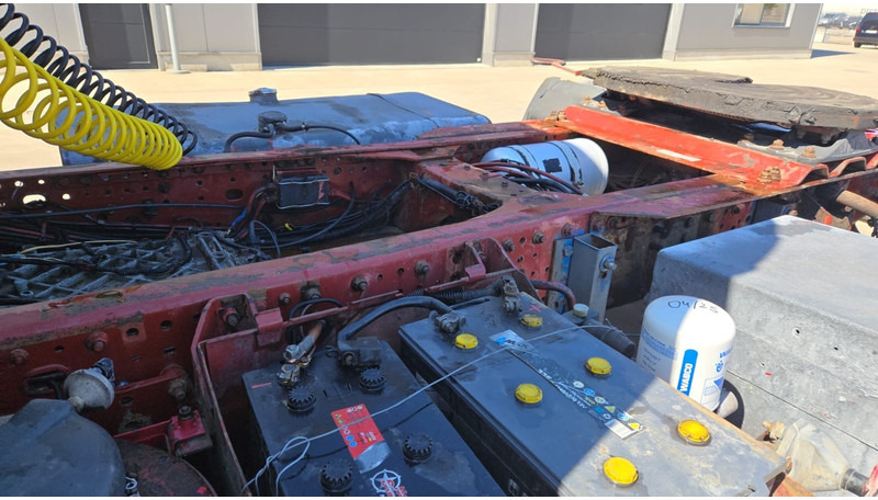 Iveco Eurotech 440 E 42 (MANUAL PUMP / ZF GEARBOX / GOOD CONDITION / POMPE MANUELLE) - Cabeza tractora: foto 5 Iveco Eurotech 440 E 42 (MANUAL PUMP / ZF GEARBOX / GOOD CONDITION / POMPE MANUELLE) - Cabeza tractora: foto 5