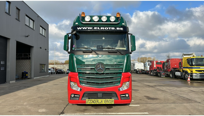 Mercedes-Benz Actros 4158 (180TON / TRK / PUSH-PULL / PERFECT CONDITION) - Cabeza tractora: foto 2 Mercedes-Benz Actros 4158 (180TON / TRK / PUSH-PULL / PERFECT CONDITION) - Cabeza tractora: foto 2
