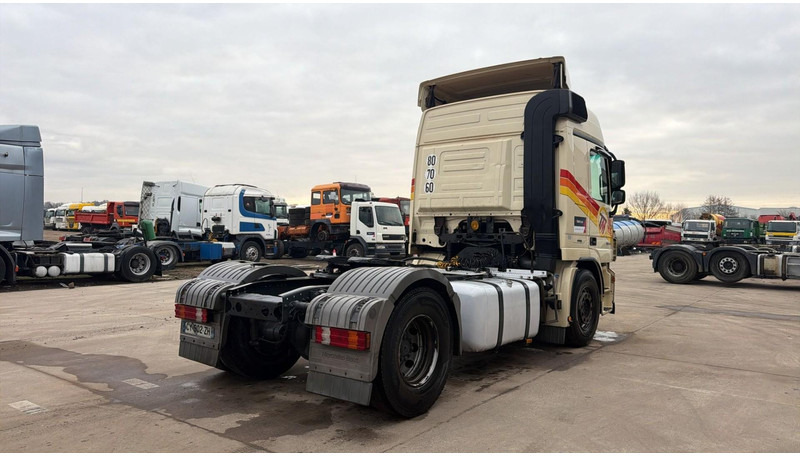 Mercedes-Benz actros 1844 (MP3 / CAMION FRANCAIS / PARFAIT ETAT / PTO / FRENCH TRUCK) - Cabeza tractora: foto 4 Mercedes-Benz actros 1844 (MP3 / CAMION FRANCAIS / PARFAIT ETAT / PTO / FRENCH TRUCK) - Cabeza tractora: foto 4