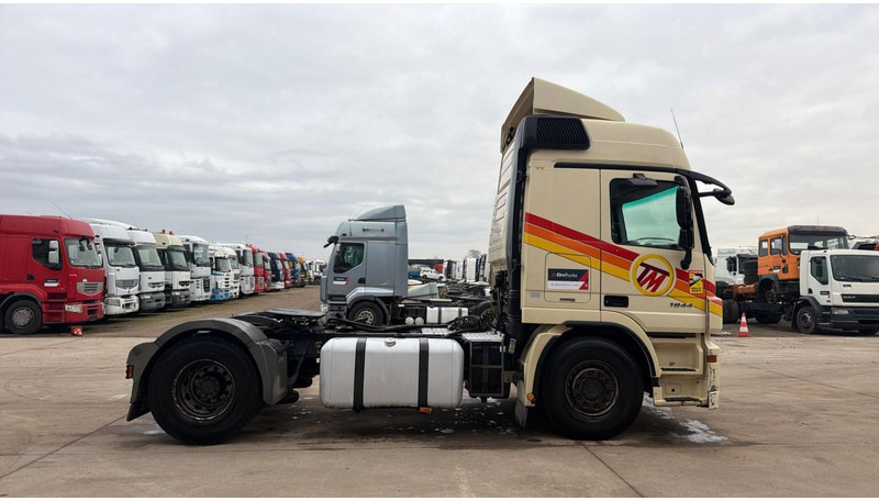 Mercedes-Benz actros 1844 (MP3 / CAMION FRANCAIS / PARFAIT ETAT / PTO / FRENCH TRUCK) - Cabeza tractora: foto 3 Mercedes-Benz actros 1844 (MP3 / CAMION FRANCAIS / PARFAIT ETAT / PTO / FRENCH TRUCK) - Cabeza tractora: foto 3