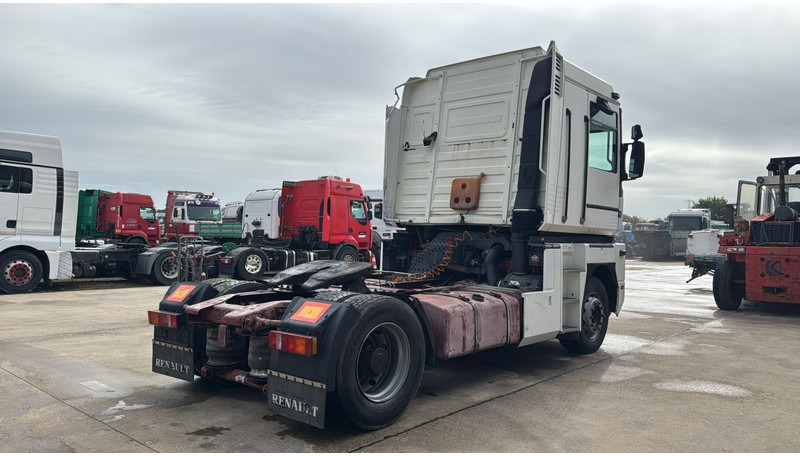 Renault Magnum AE 420 (POMPE MANUELLE / 2 CULASSE / MANUAL PUMP / GRAND PONT) - Cabeza tractora: foto 4 Renault Magnum AE 420 (POMPE MANUELLE / 2 CULASSE / MANUAL PUMP / GRAND PONT) - Cabeza tractora: foto 4