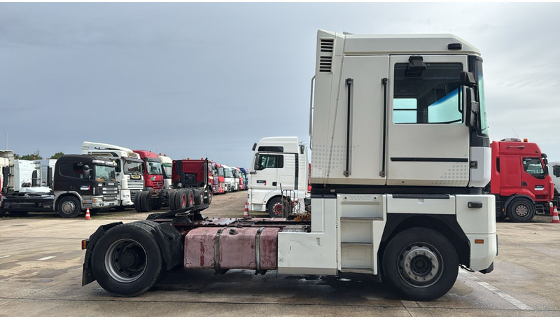 Renault Magnum AE 420 (POMPE MANUELLE / 2 CULASSE / MANUAL PUMP / GRAND PONT) - Cabeza tractora: foto 3 Renault Magnum AE 420 (POMPE MANUELLE / 2 CULASSE / MANUAL PUMP / GRAND PONT) - Cabeza tractora: foto 3