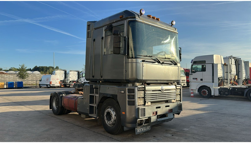 Renault Magnum AE 420 (POMPE MANUELLE / MANUAL PUMP / BOITE MANUELLE / MANUAL GEARBOX) - Cabeza tractora: foto 3 Renault Magnum AE 420 (POMPE MANUELLE / MANUAL PUMP / BOITE MANUELLE / MANUAL GEARBOX) - Cabeza tractora: foto 3