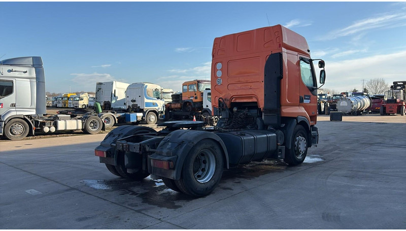 Renault Premium 420 (BOITE MANUELLE / MANUAL GEARBOX) - Cabeza tractora: foto 4 Renault Premium 420 (BOITE MANUELLE / MANUAL GEARBOX) - Cabeza tractora: foto 4