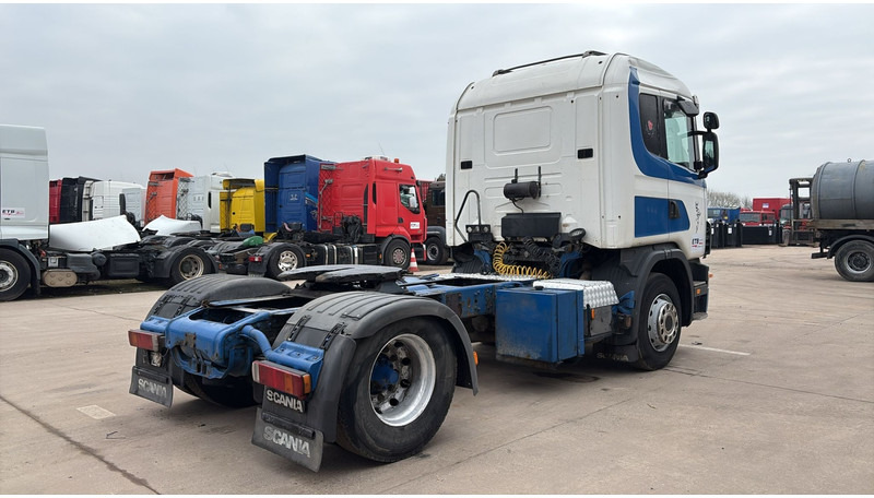 Scania 124 - 400 (BOITE MANUELLE / MANUAL GEARBOX) - Cabeza tractora: foto 4 Scania 124 - 400 (BOITE MANUELLE / MANUAL GEARBOX) - Cabeza tractora: foto 4