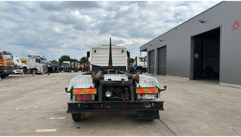 Camión chasis MAN 26.312 (6 CYLINDER / 6X2 / BELGIAN TRUCK IN GOOD CONDITION): foto 6