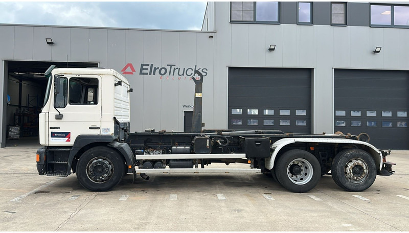 Camión chasis MAN 26.312 (6 CYLINDER / 6X2 / BELGIAN TRUCK IN GOOD CONDITION): foto 8