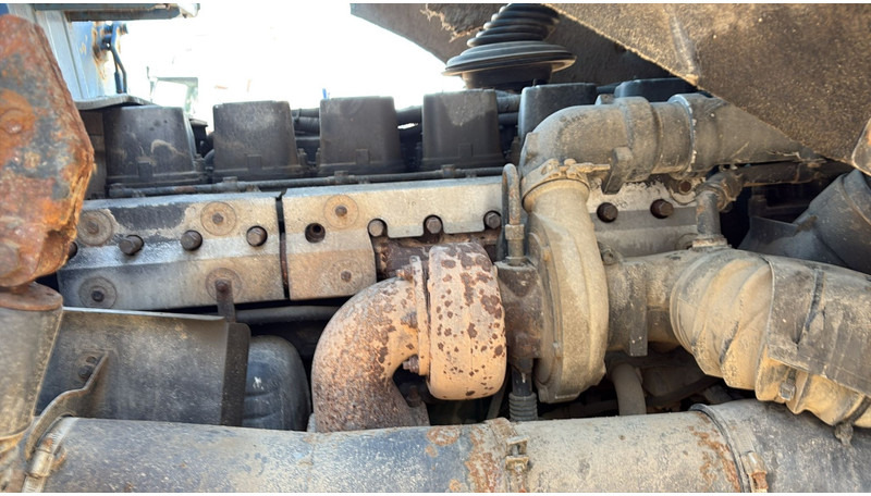 Camión volquete MAN 35.364 (STEEL SUSP. / 6 CYLINDER / BIG AXLE / EURO 2 / MEILLER TIPPER): foto 19