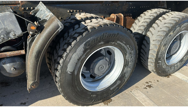 Camión volquete MAN 35.364 (STEEL SUSP. / 6 CYLINDER / BIG AXLE / EURO 2 / MEILLER TIPPER): foto 11